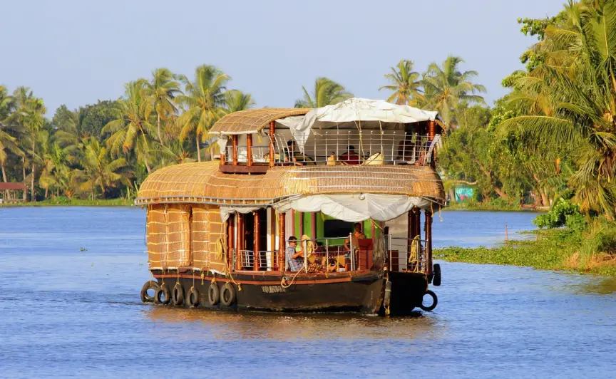 alleppey-honeymoon-tour1